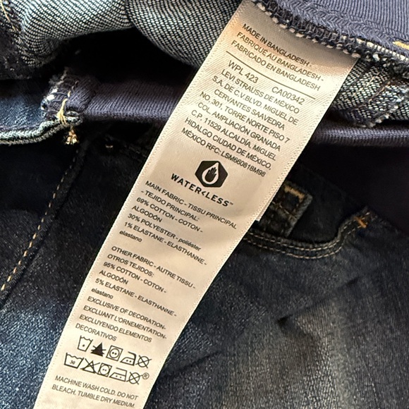 MATERNITY Signature by Levi Strauss Dark Blue Wash Skinny Jeans pull on Sz small - Picture 4 of 6